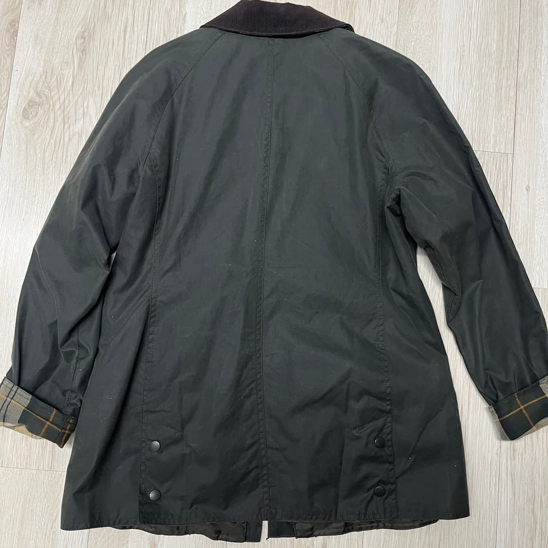 바버 비데일 왁스자켓 세이지 36사이즈 상품이미지5