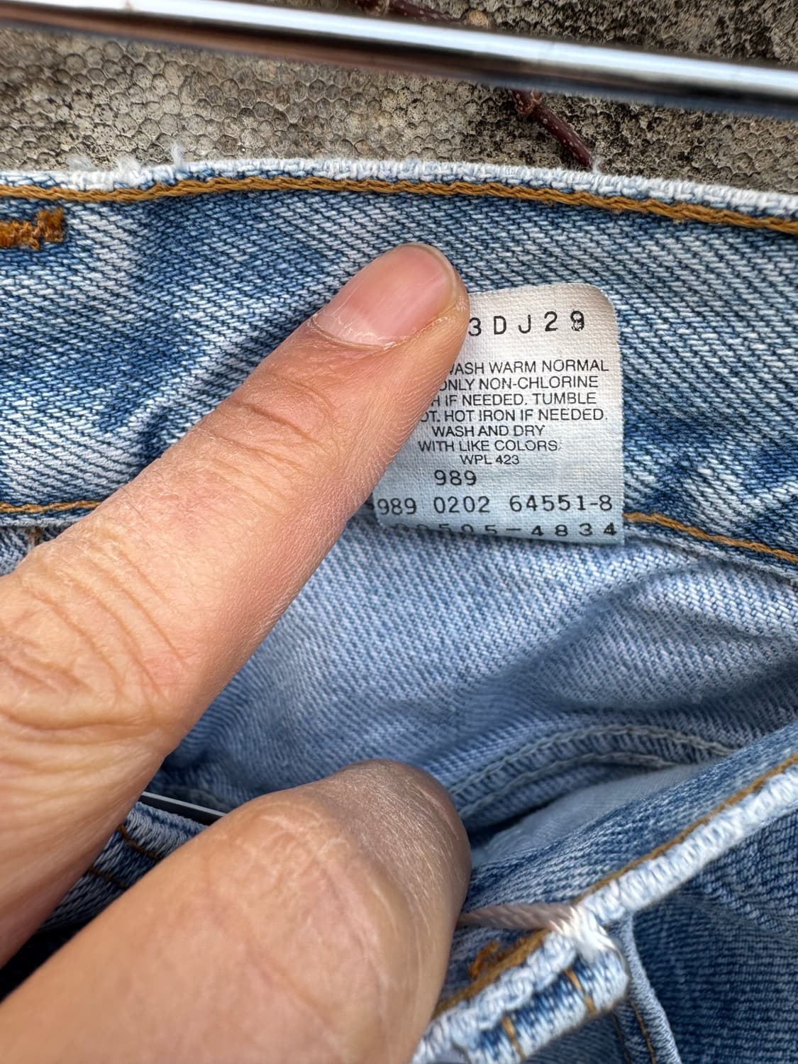 00s 리바이스 빈티지 505 워싱 데님 팬츠 상품이미지9