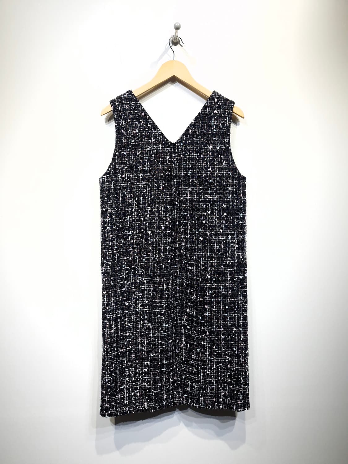 DAILYLOOK 데일리룩 샤네트위드 브이넥 원피스 상품이미지3