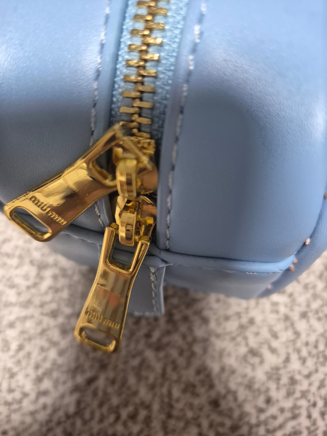 미우미우 아르카디백 상품이미지2