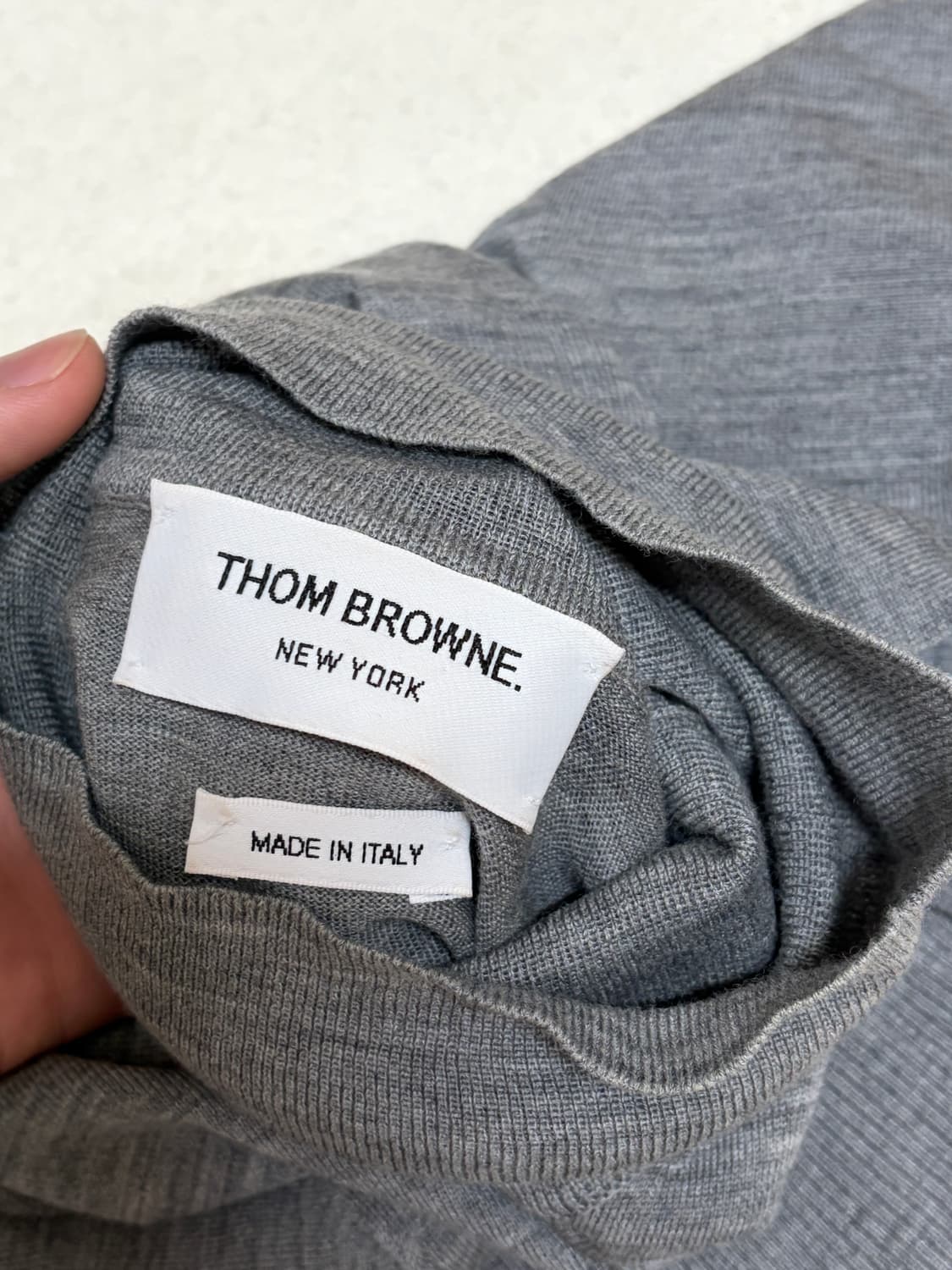 (새거급) 톰브라운 메리노울 여성 반팔 니트 40 톰브라운 여성 니트 상품이미지8