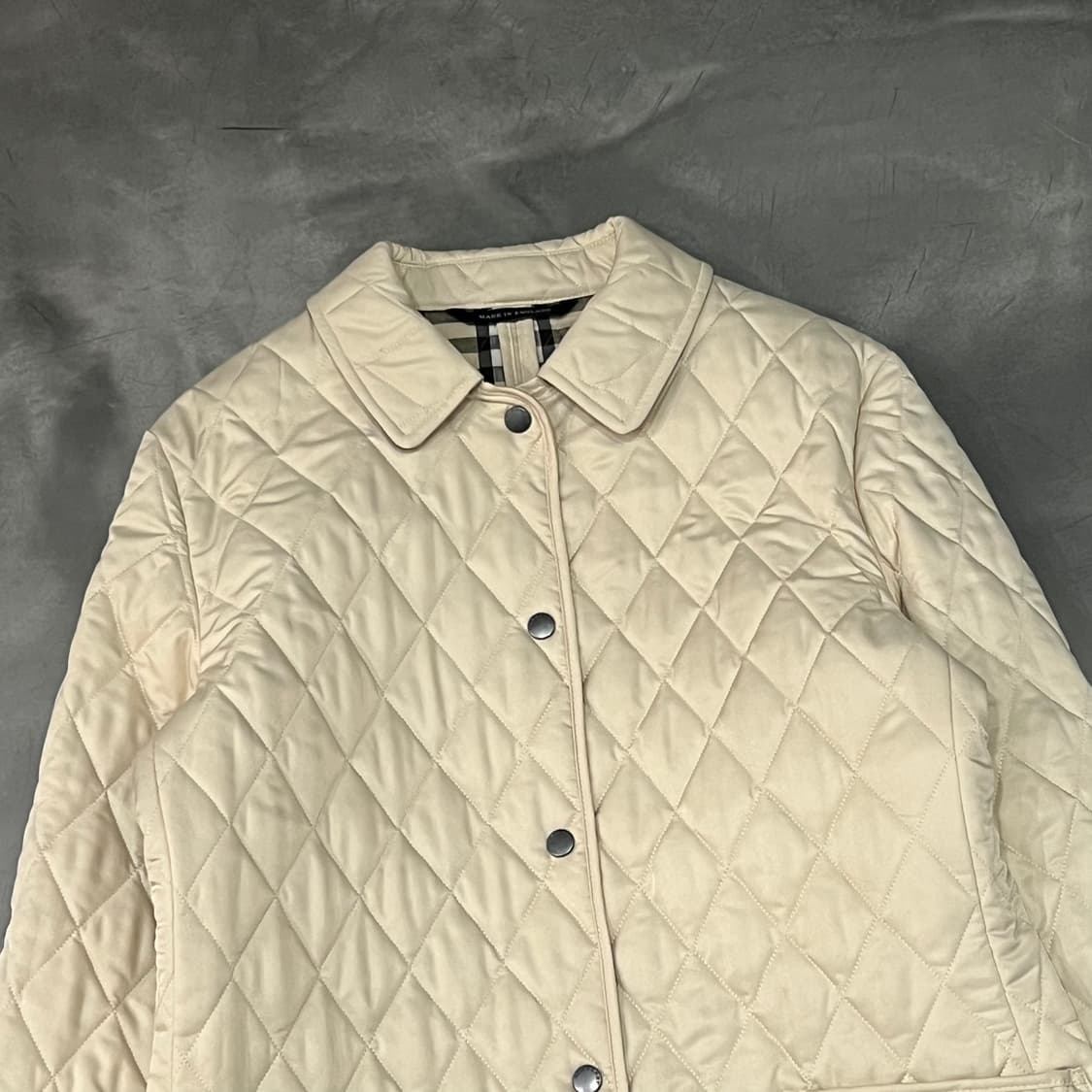  버버리 퀼티드 자켓 y15576 상품이미지3