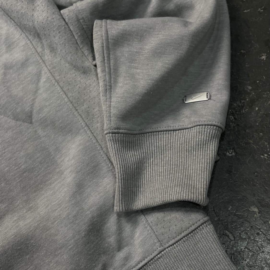 105 나이키 드라이핏 반집업 맨투맨  상품이미지4