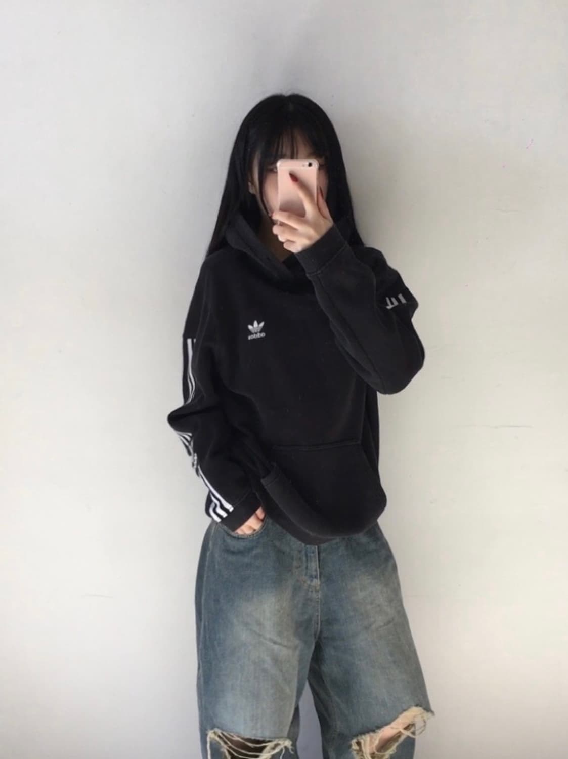 아디다스 가슴로고 후드티 상품이미지2