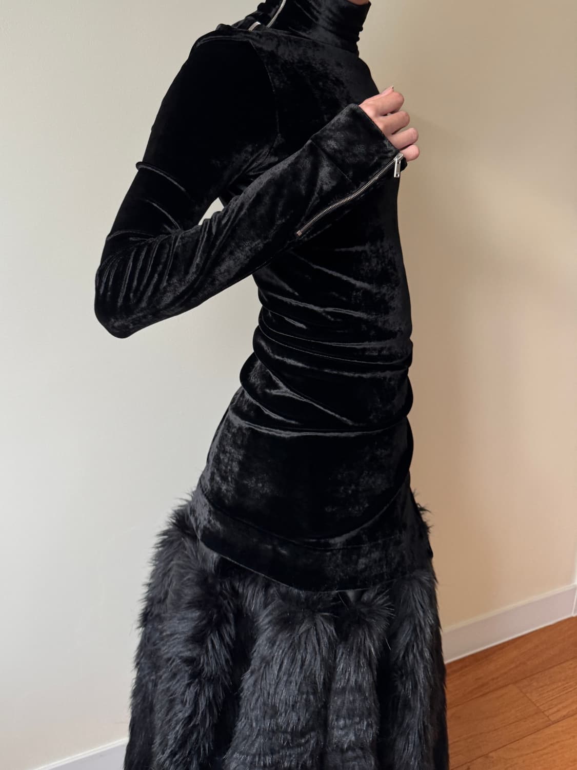 질샌더 블랙 벨벳 탑 상품이미지8