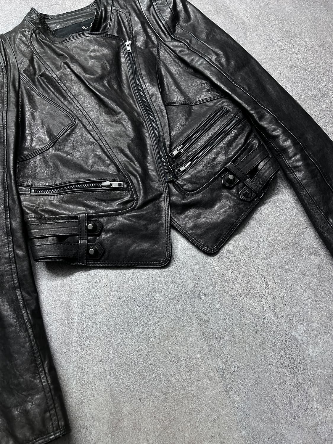 멀티 지퍼 사선 크롭 램스킨 자켓 상품이미지9