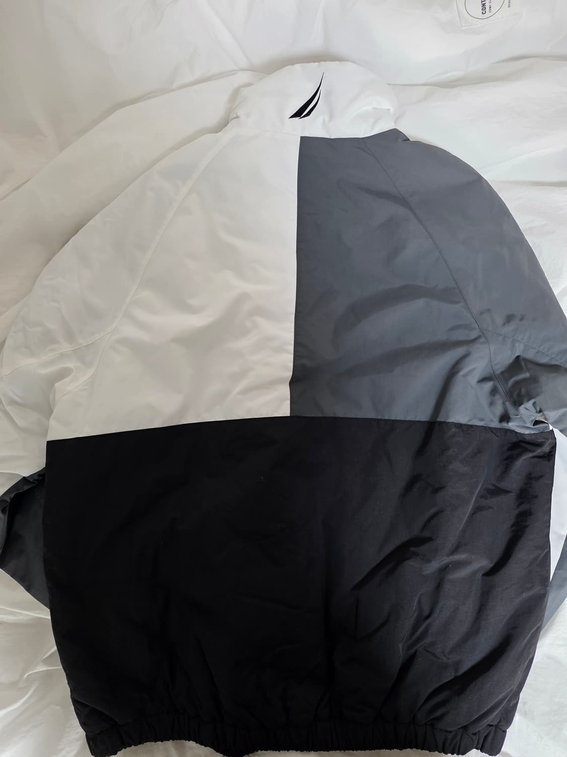 노티카 다운 점퍼 상품이미지3