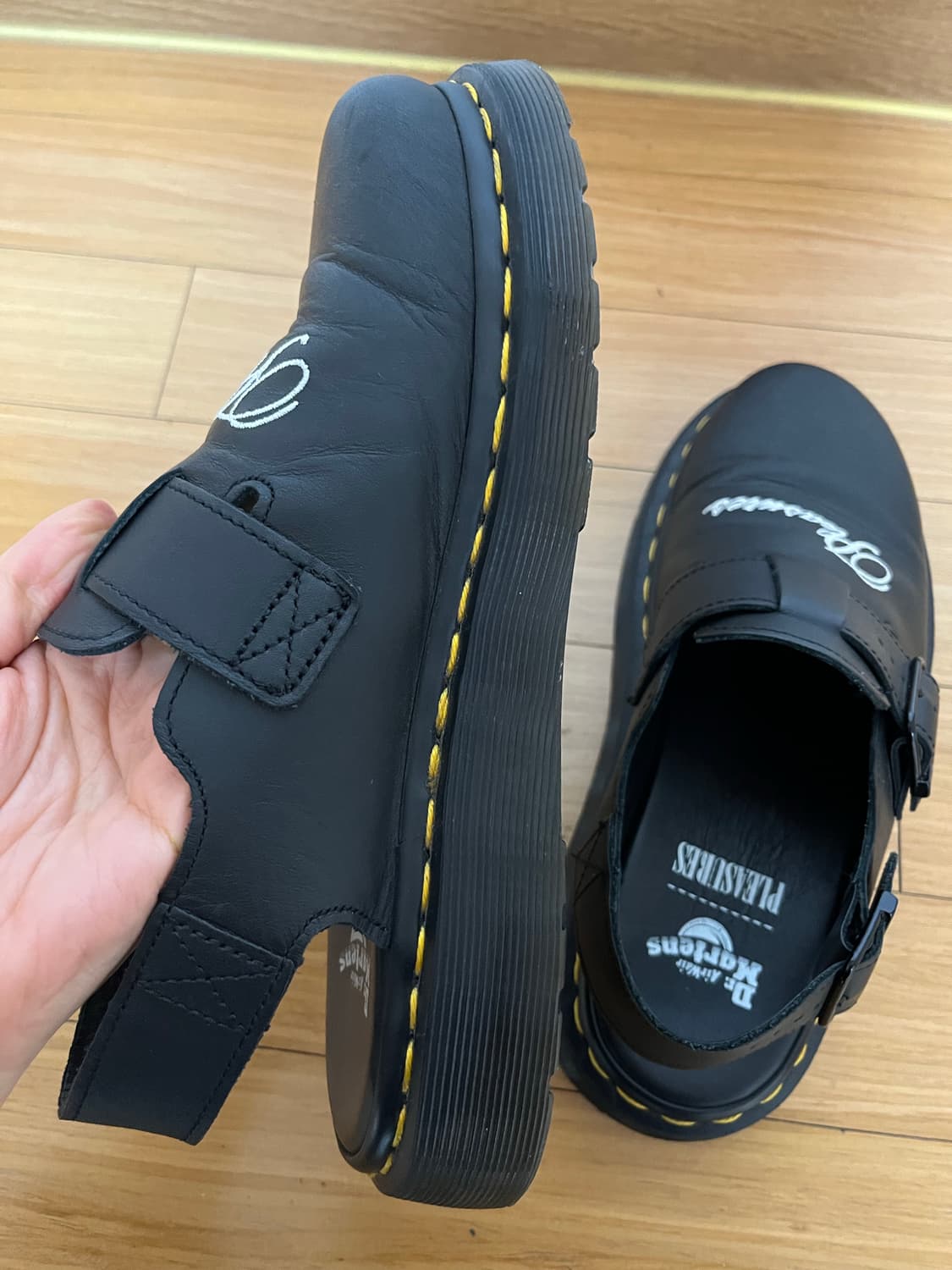 닥터마틴x플레져스 조지 240 상품이미지5