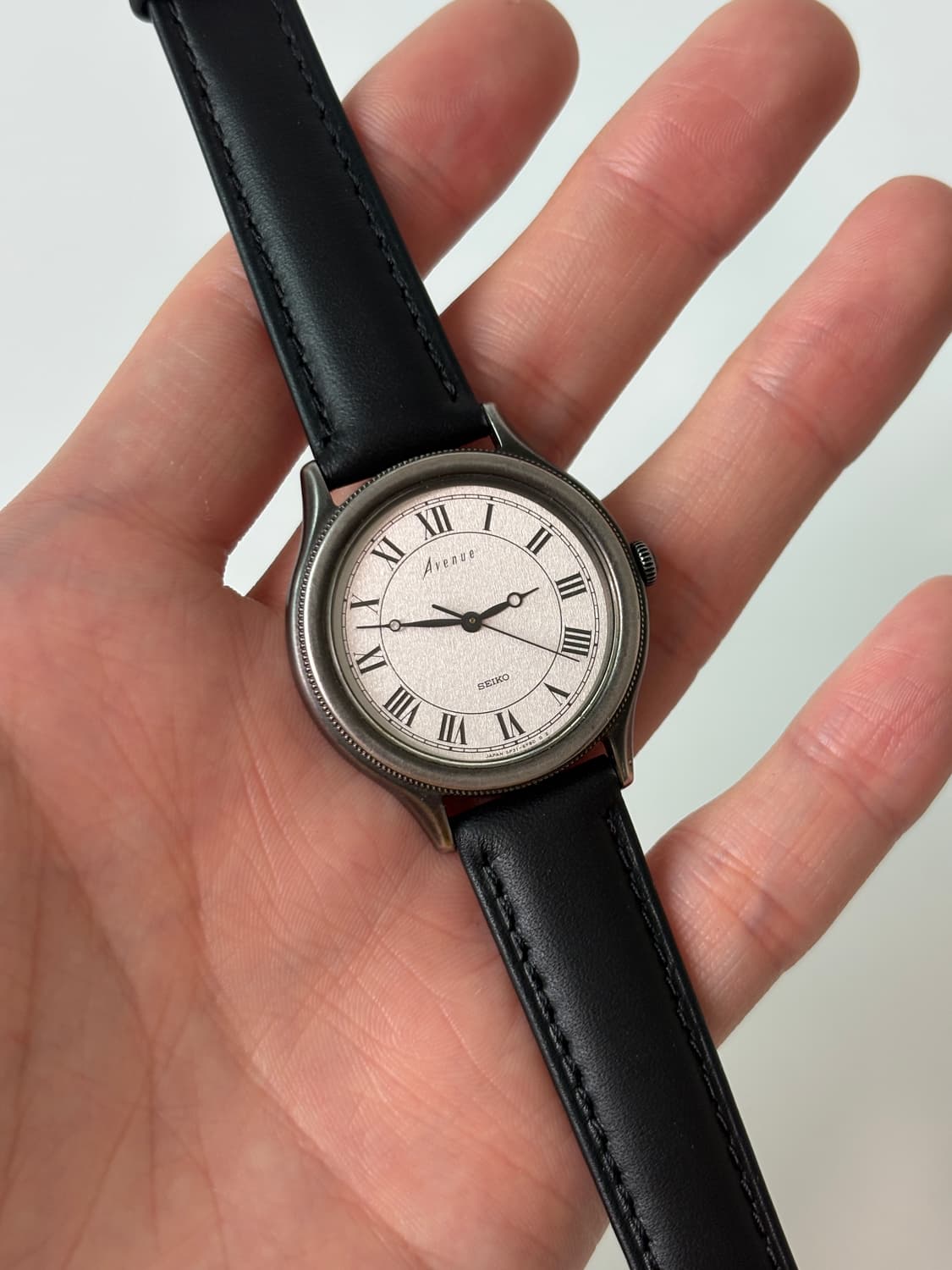 1980s Avenue Roman Index Black Quartz 상품이미지2