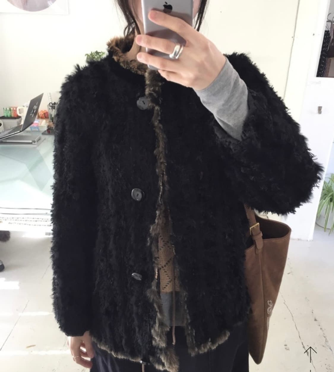 Reversible fur jumper 상품이미지1