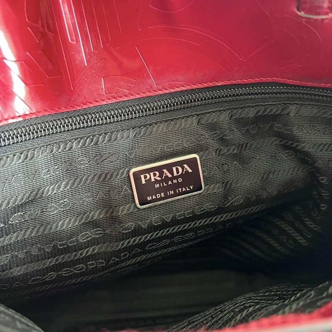 Prada red bag 상품이미지3