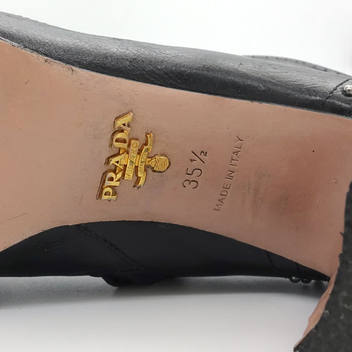 [35/5, 230] PRADA 프라다 스터드 라운드토 레더 부츠 상품이미지8