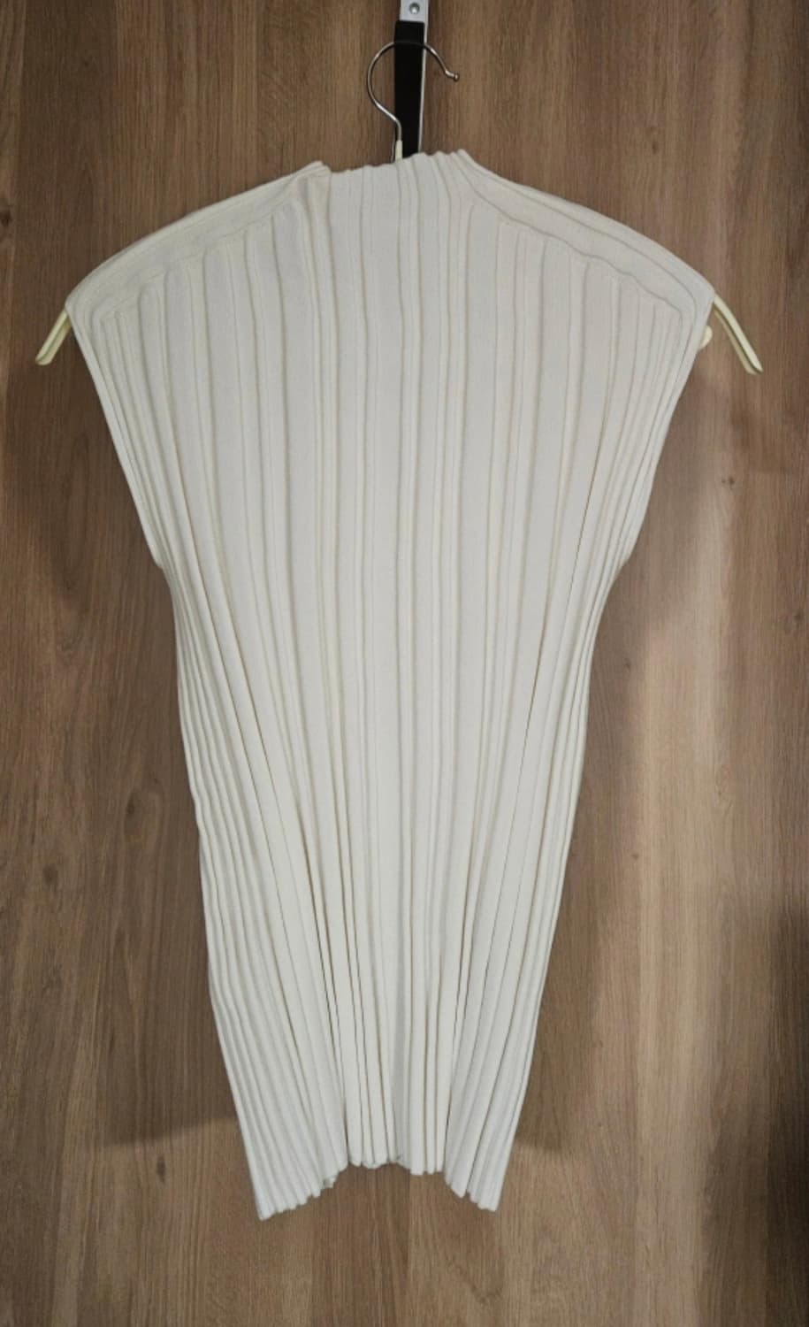 이세이 미야케 플리츠플리즈 니트 탑 (구입가 78만) 상품이미지2