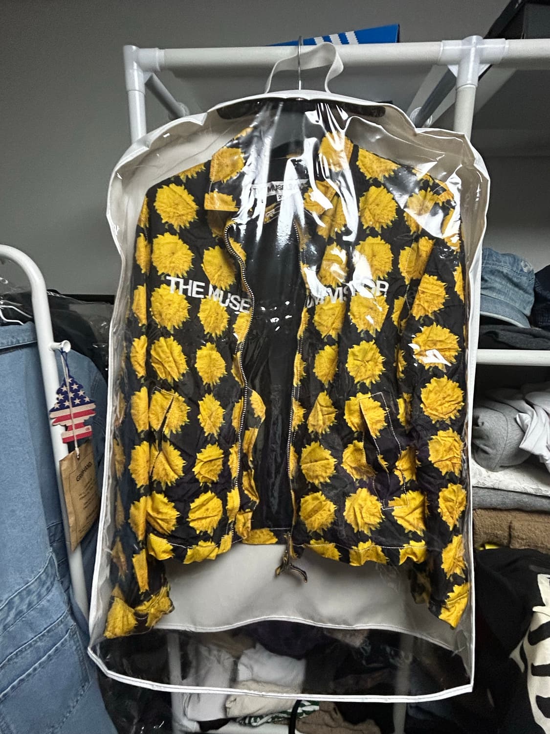 더 뮤지엄 비지터 플라워 자켓 M 상품이미지5