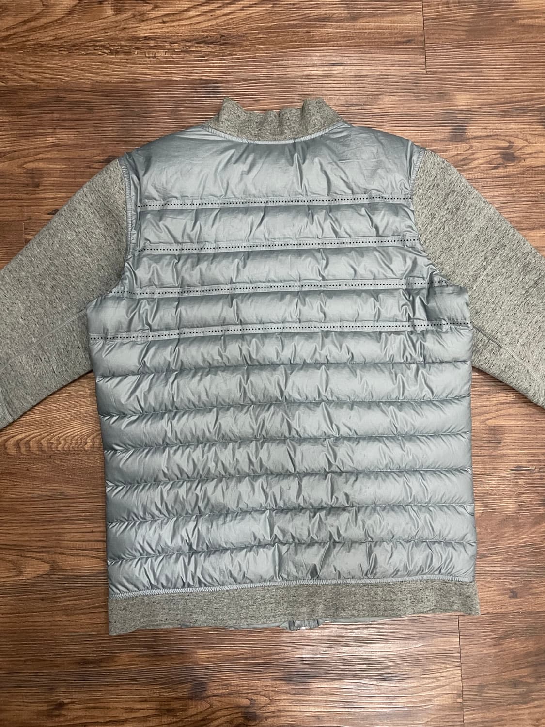 나이키 테크 플리스 에어로로프트 봄버 자켓 상품이미지9