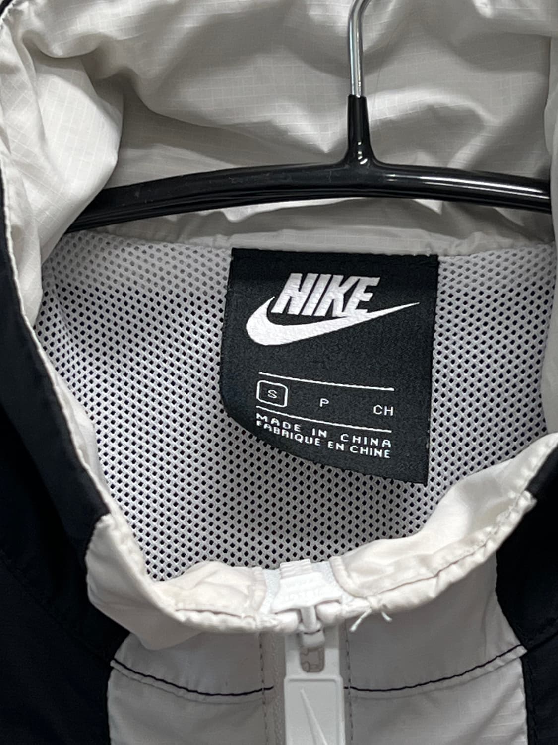 나이키 우먼스 백로고 우븐 자켓 상품이미지4