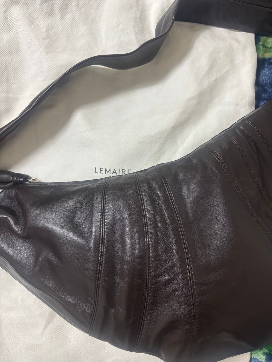 르메르 범백 제니가방 라지사이즈 다크초코 상품이미지1