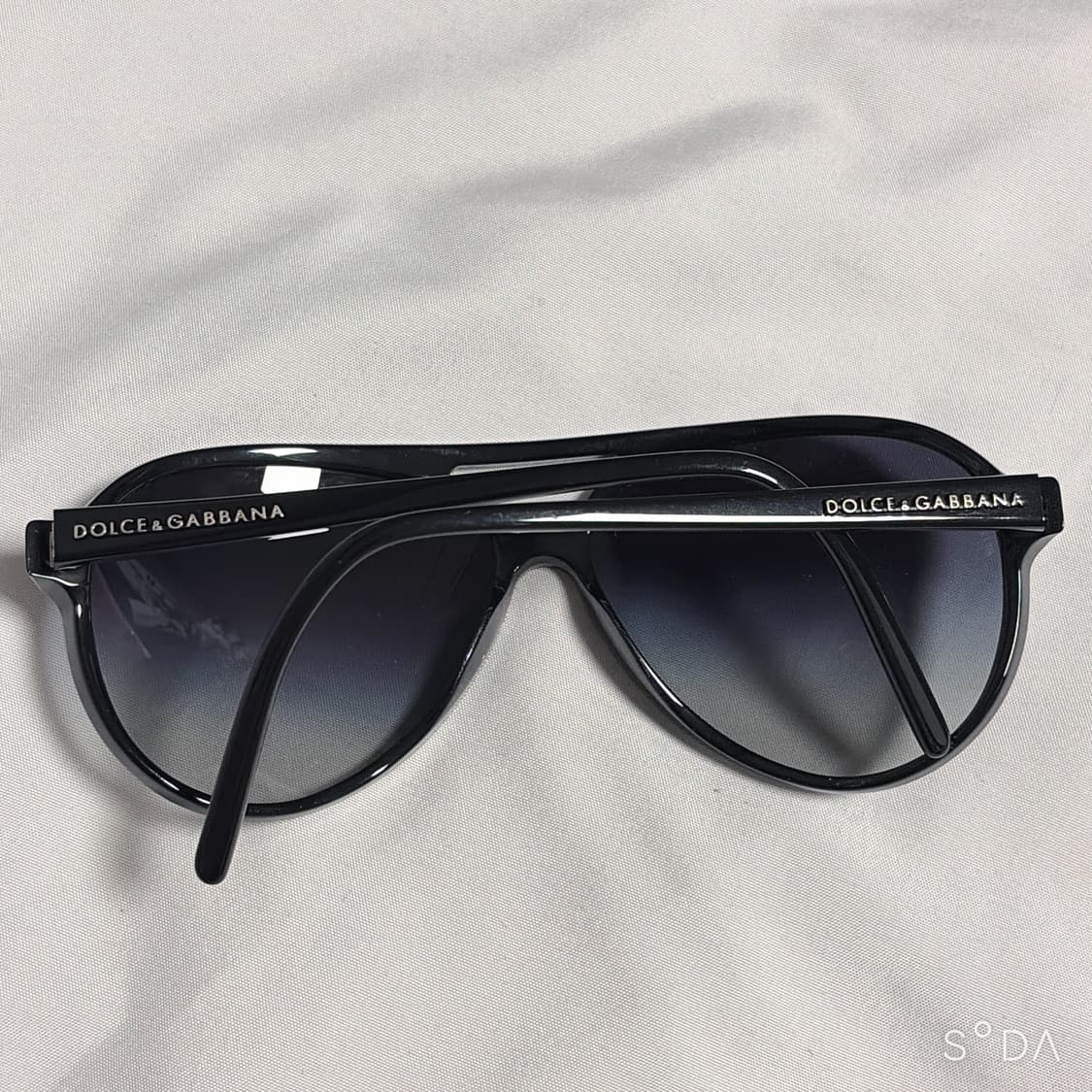 돌체앤가바나 DG4016 블랙 선글라스 케이스포함 상품이미지3