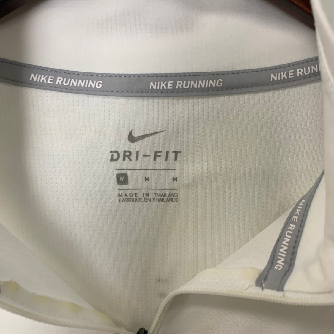 나이키 스우시 러닝 반집업 트레이닝 탑  상품이미지7