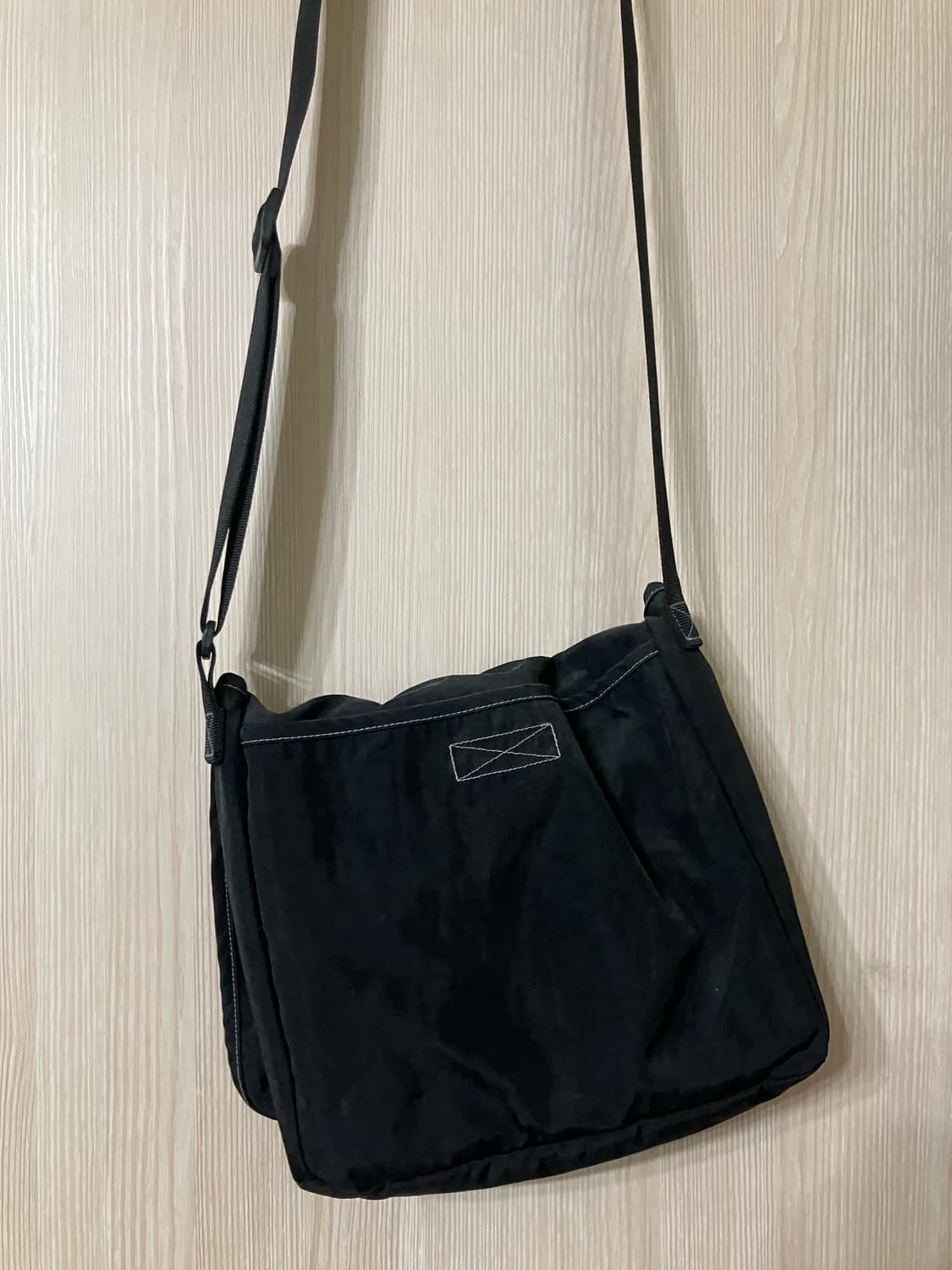 덴스 메신저백 상품이미지2