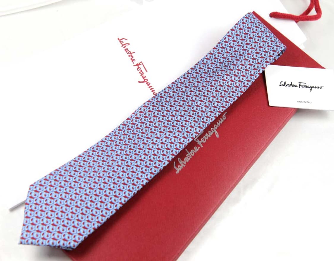 페라가모 8cm S등급 신형 간치니 남자 명품 넥타이 상품이미지1