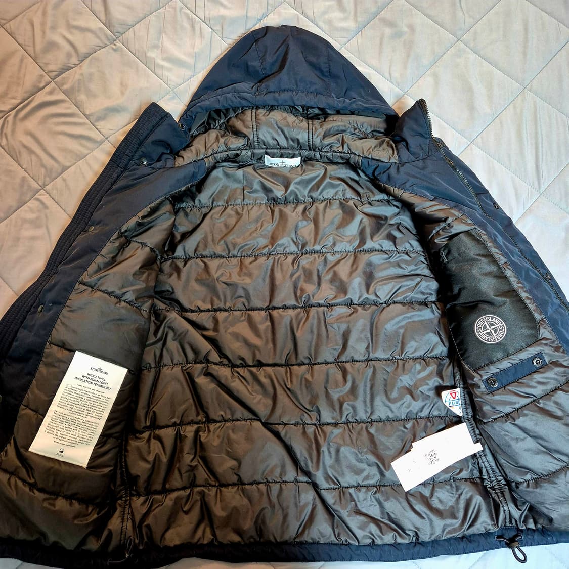 스톤아일랜드 마이크로랩스 프리마로프트 상품이미지2