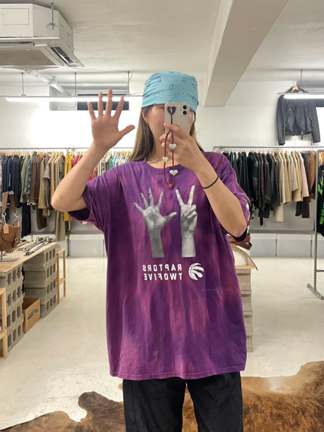 ADIDAS bleach washed 25 t-shirts 상품이미지1