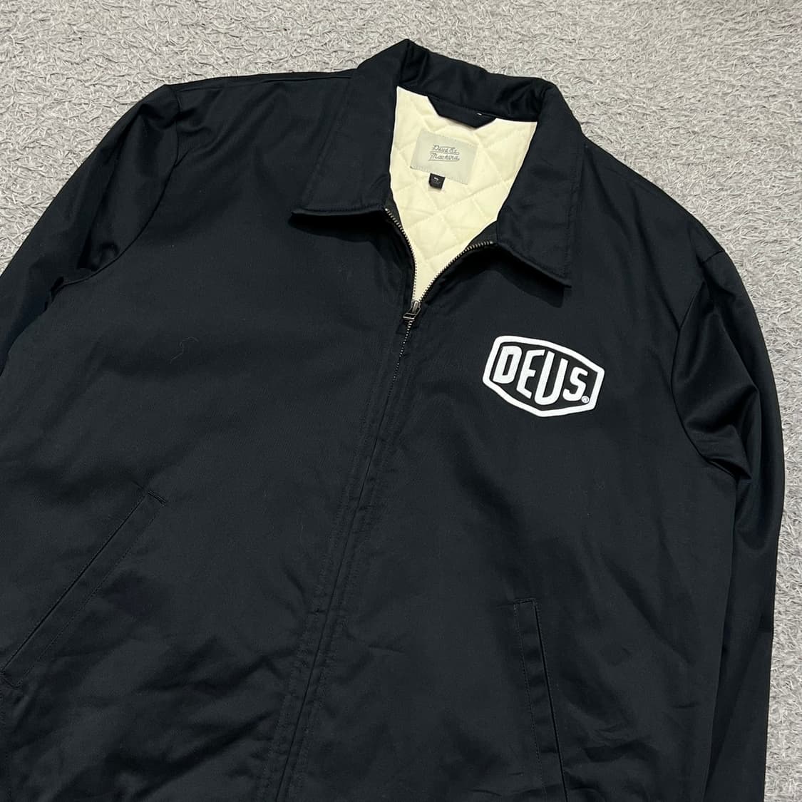 [105] 데우스 누빔자켓 상품이미지1