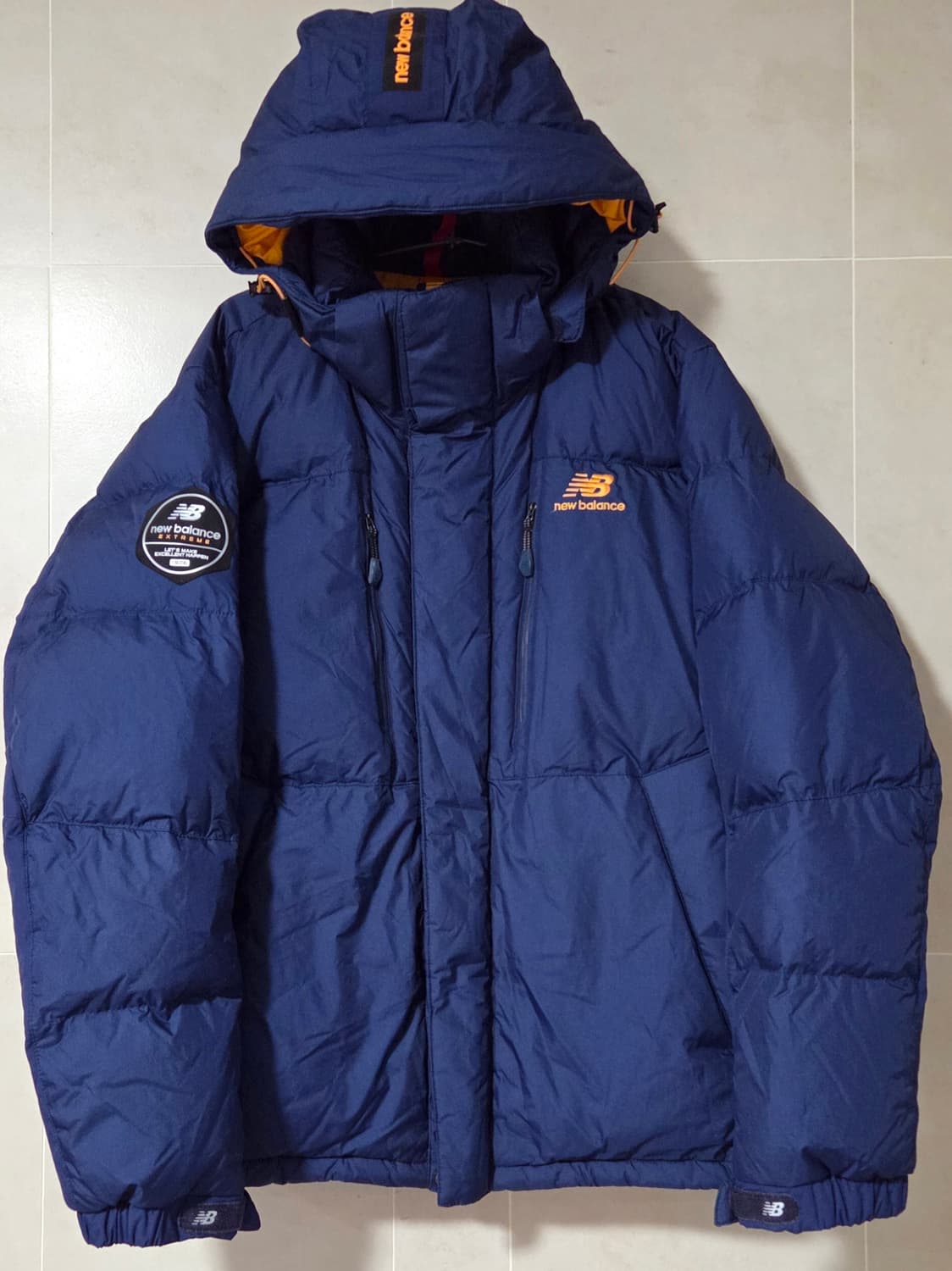 뉴발란스 구스다운 패딩 XL 105사이즈
택포 상품이미지1