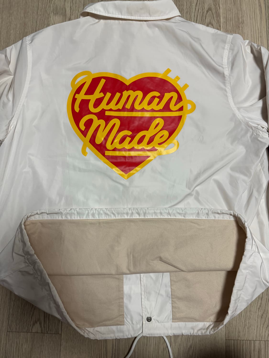 휴먼메이드 코치자켓 화이트 레드  상품이미지4