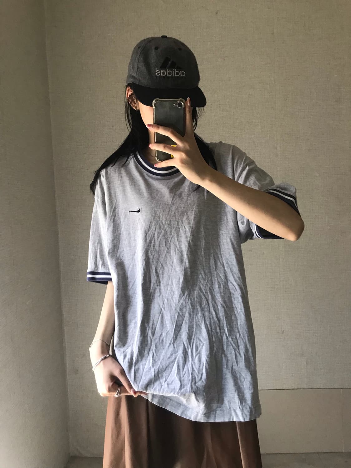 나이키 그레이 오버핏 반팔티셔츠 상품이미지1