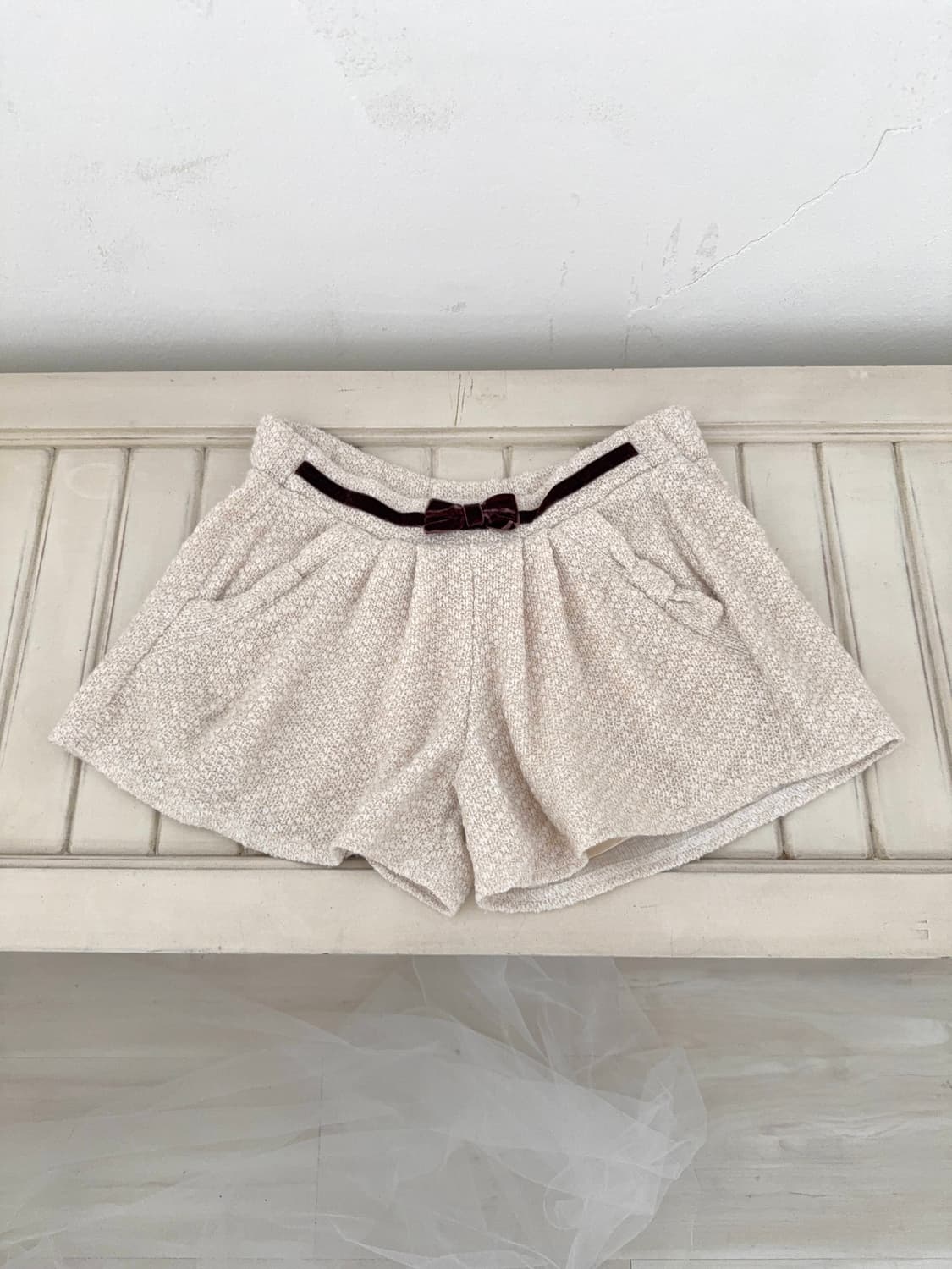 light beige short pants 상품이미지1
