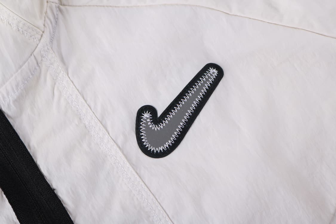 [L] 나이키 와일드런 윈드러너 바람막이 상품이미지4