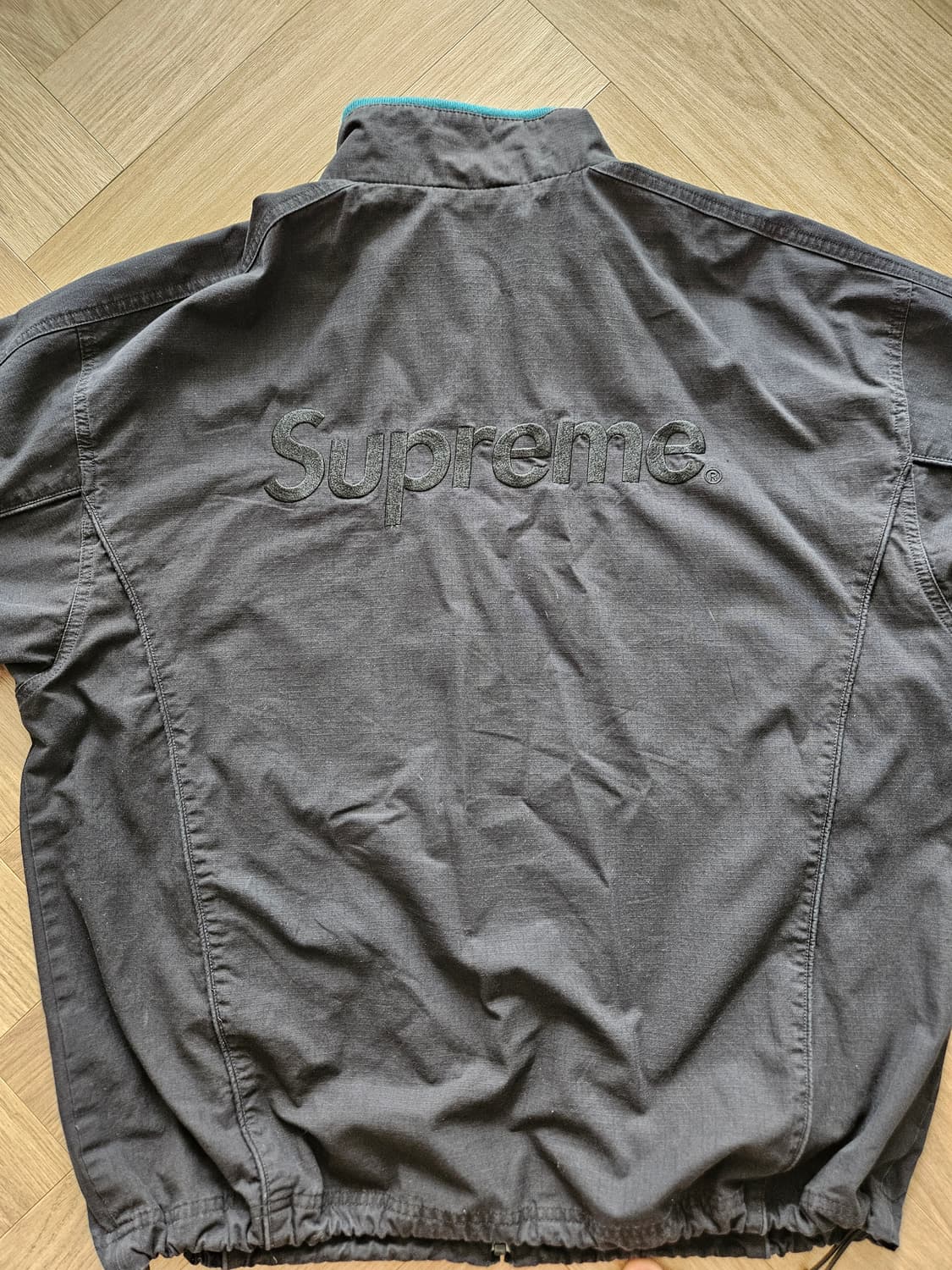 슈프림 x 엄브로 코튼 립스탑 트랙 자켓 블랙 M- 23FW 상품이미지4