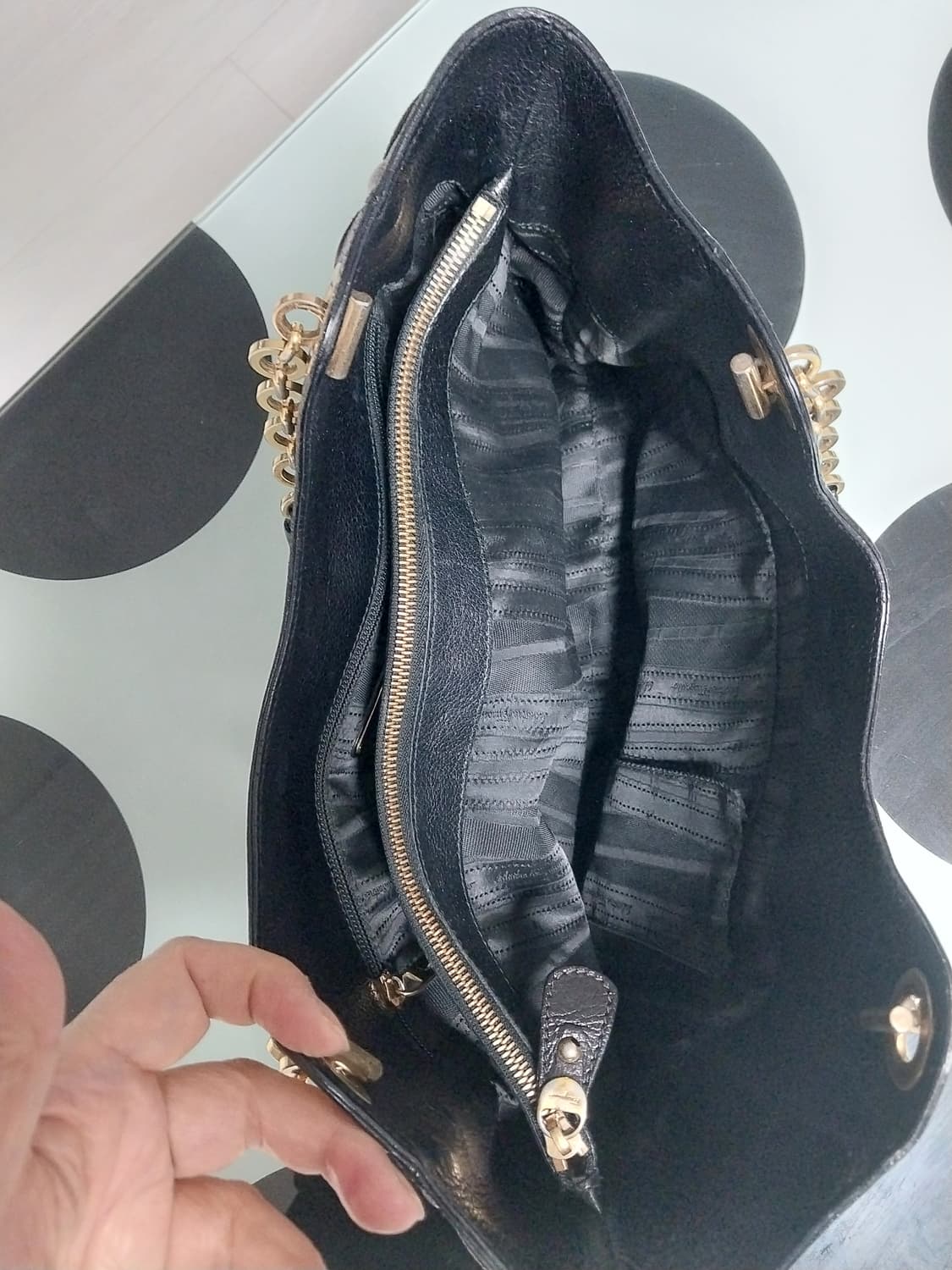 페라가모간치니체인숄더백 상품이미지3