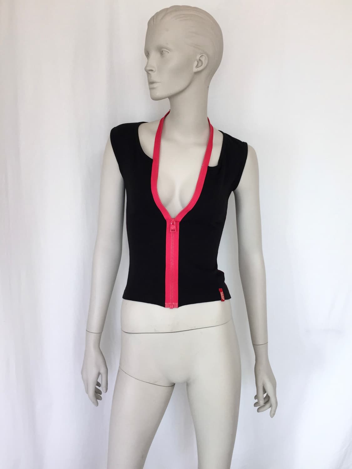 Miss-sixty Italy zipper halter Top 상품이미지1