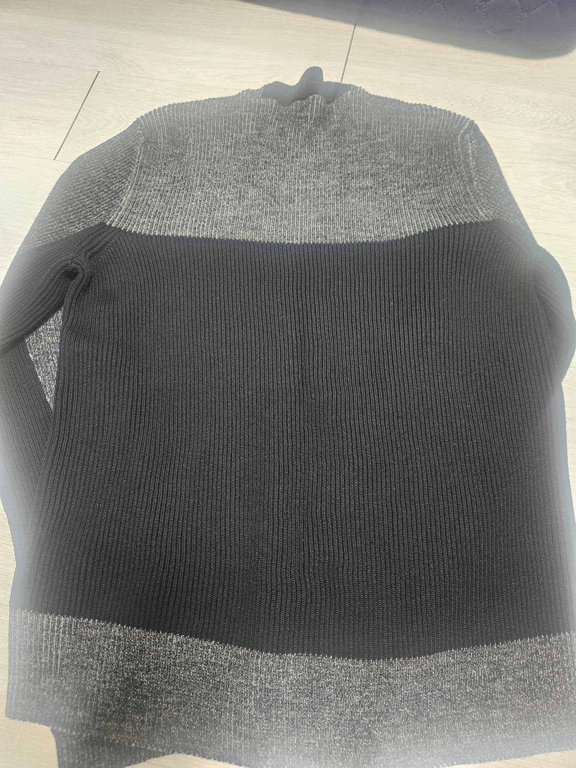 몽클레어 울 스웨트 상품이미지2