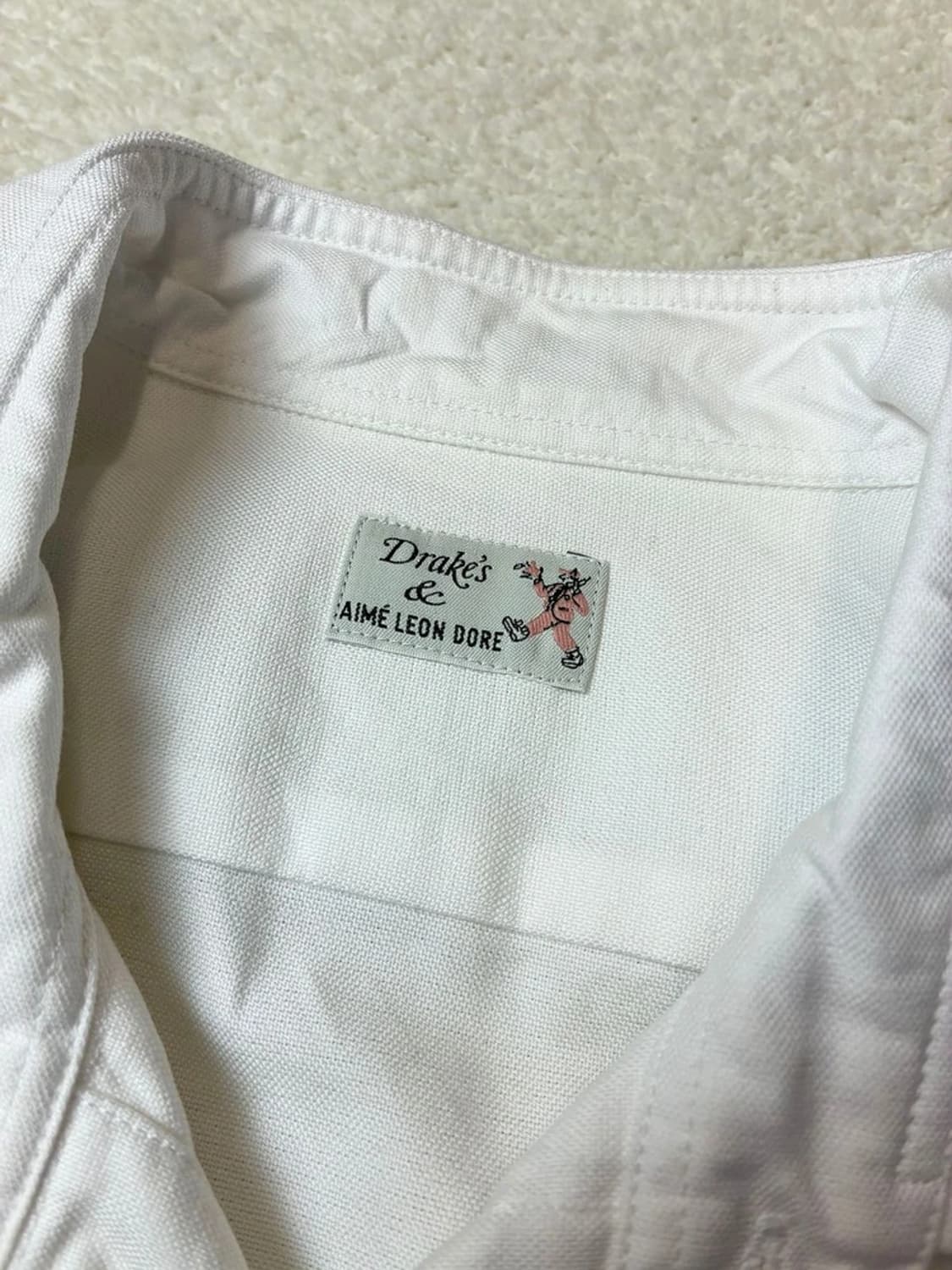 드레익스 코튼 플리츠 버튼다운 화이트 셔츠 PN5794 상품이미지6