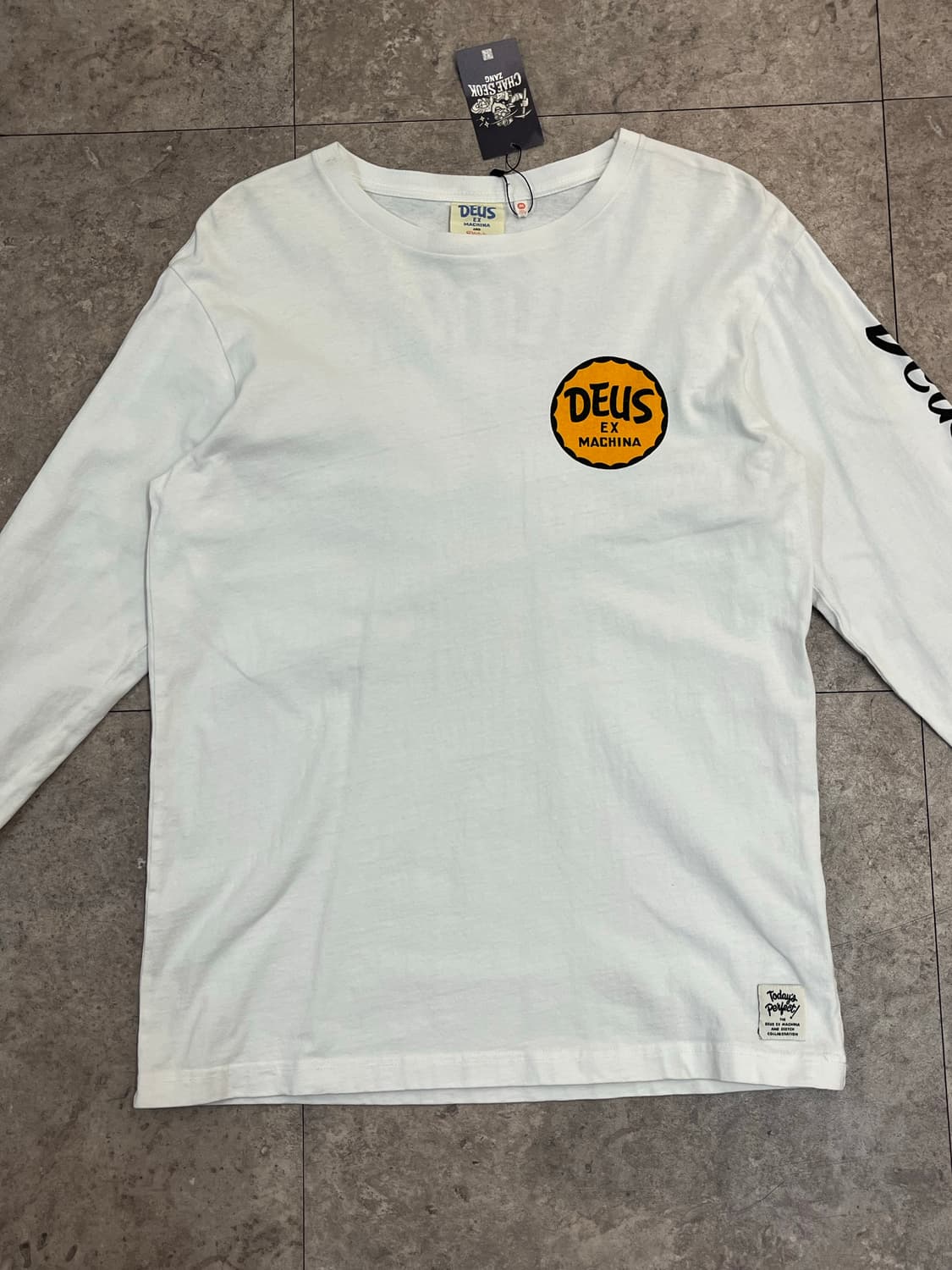 데우스 엑스마키나 프린팅 긴팔티 화이트 M #csz3216 상품이미지4