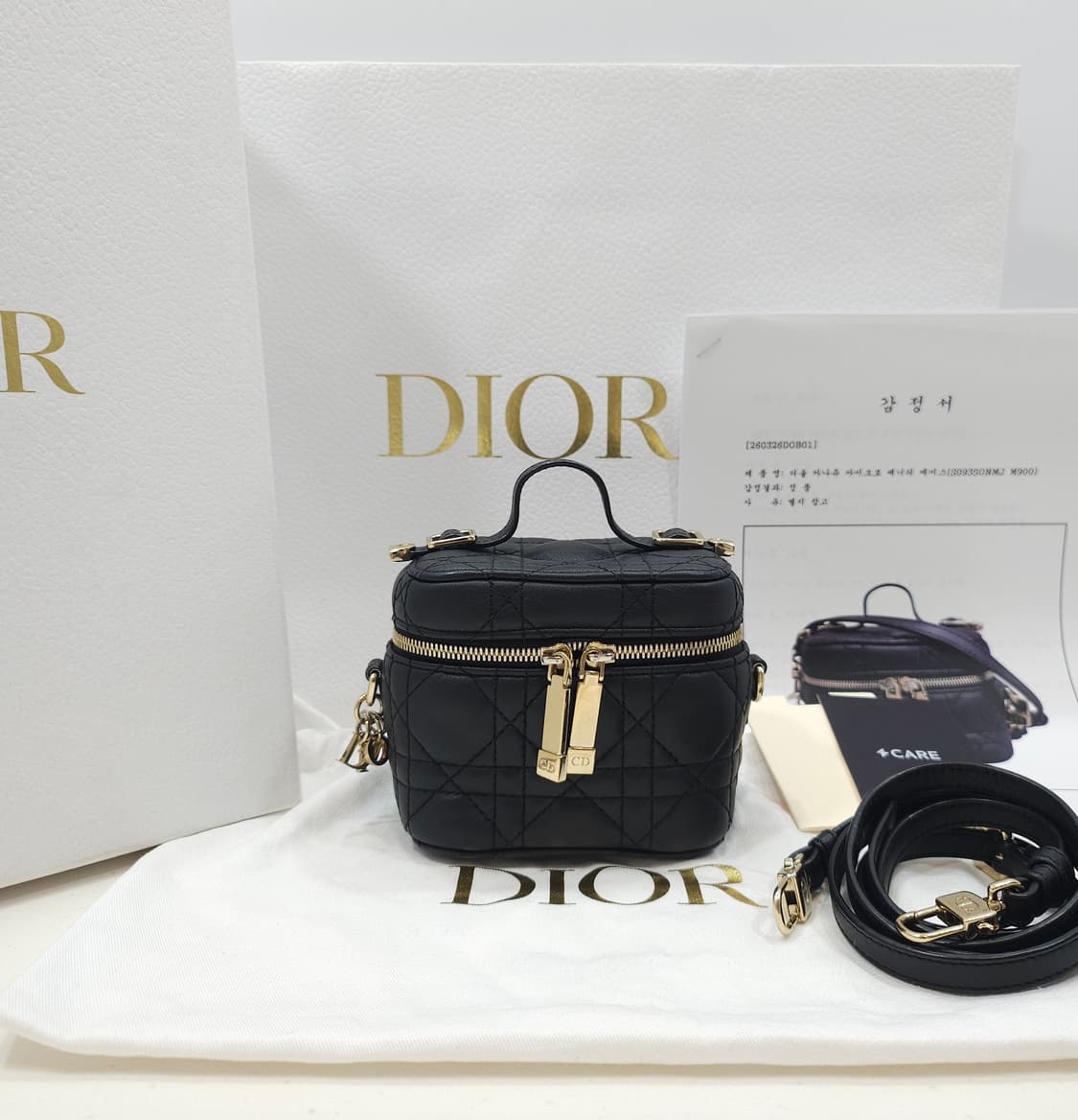 디올 레이디 마이크로 베니티백 상품이미지1