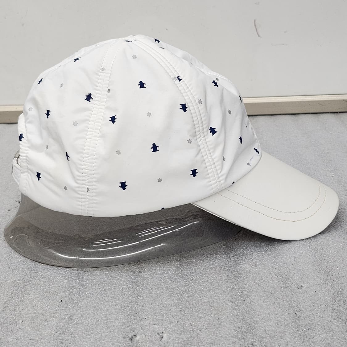 먼싱웨어 정품 골프모자 57cm 팽귄패턴. 상품이미지5