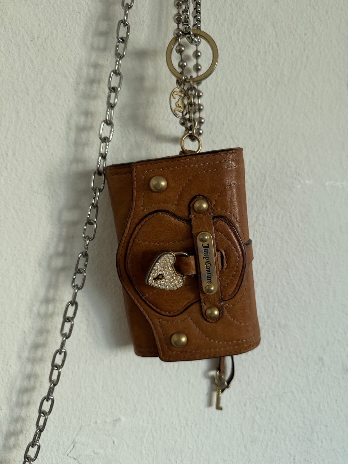 쥬시꾸뛰르 y2k 키 참 반지갑 상품이미지1