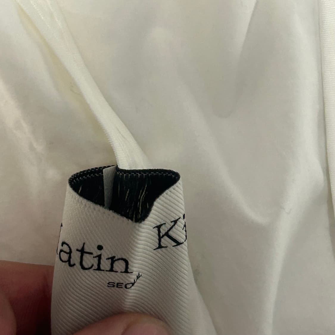 F 마뗑킴 화이트 바람막이 상품이미지5