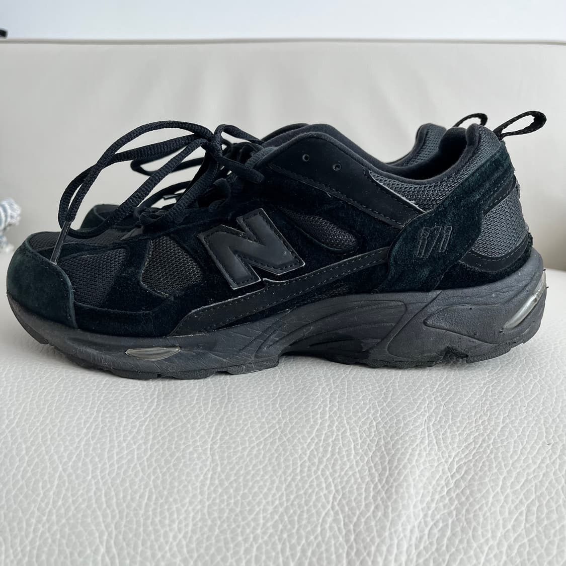 뉴발란스 878 트리플블랙 상품이미지2
