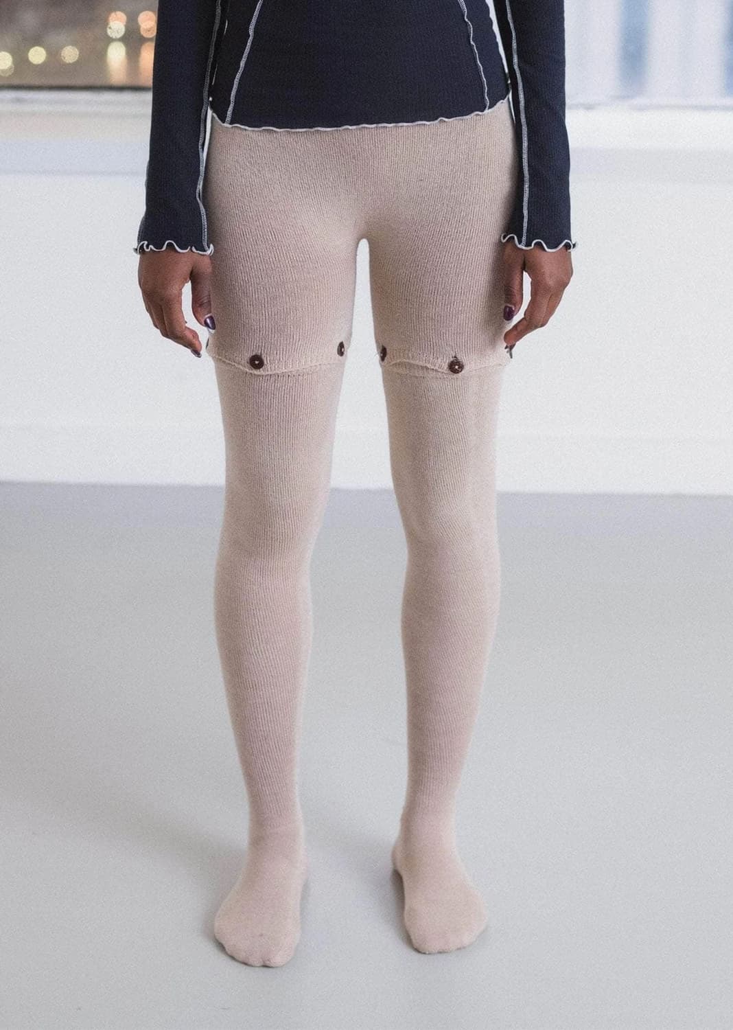 베이스레인지25fw Button Tights, Lata Beige 레깅스 상품이미지1