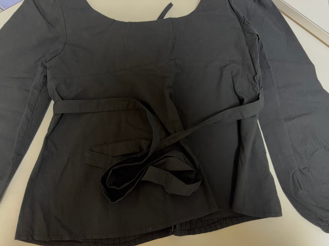 위드아웃썸머 몬타나 롱 블라우스 블랙 상품이미지7