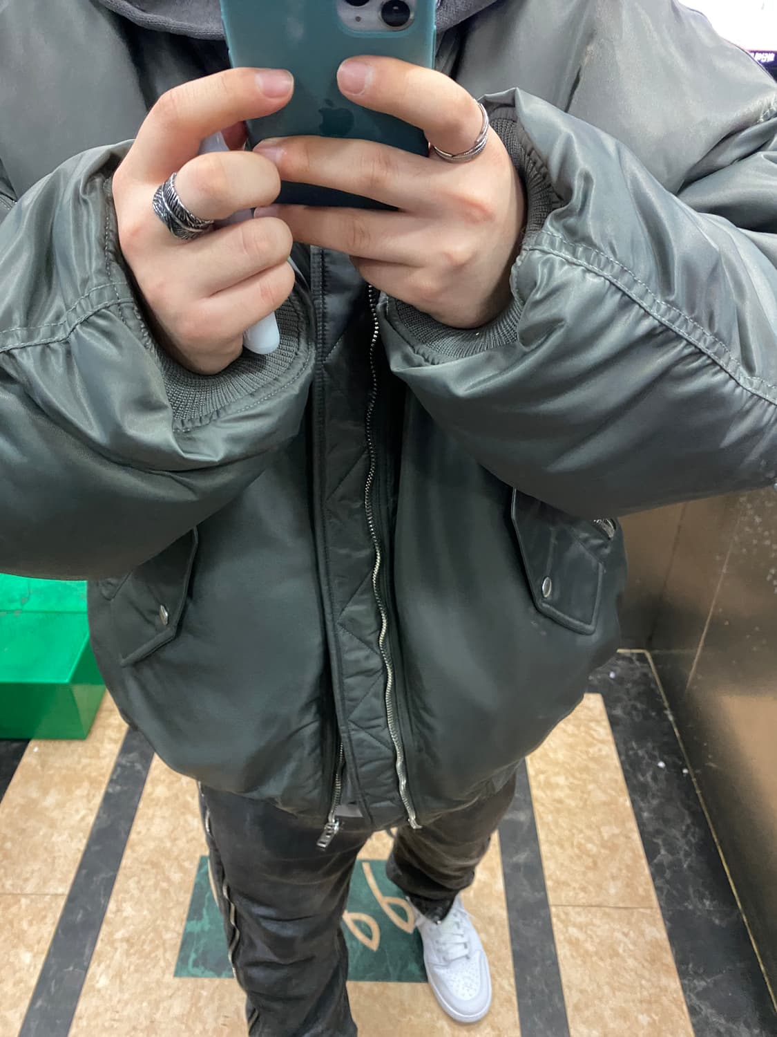 그레일즈 사이드지퍼 팬츠 상품이미지2