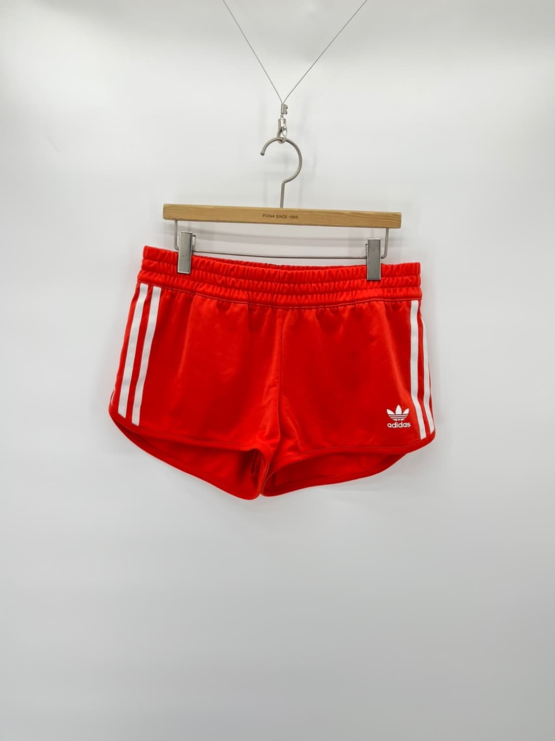 [Adidas] 아디다스 돌핀 숏팬츠 상품이미지1