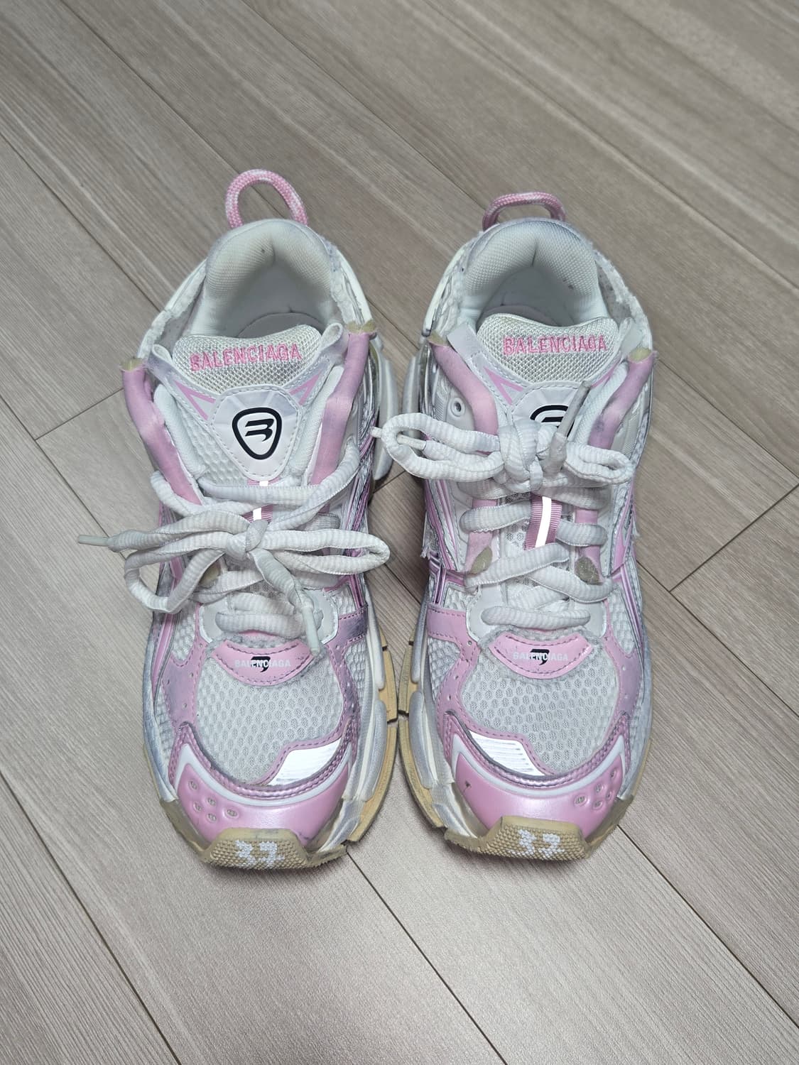 발렌시아가 러너 로우탑 스니커즈 핑크 화이트 37   상품이미지1