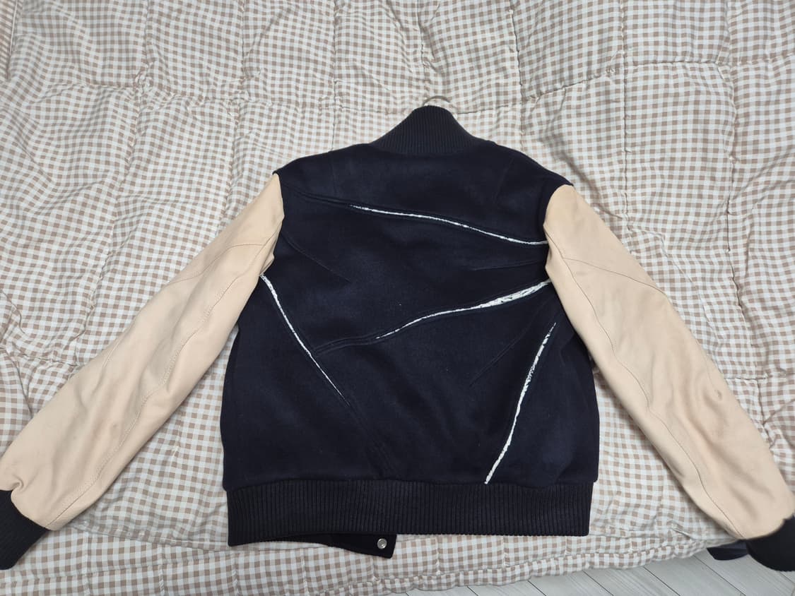 엑슬림 ep6 바시티 자켓 S (변우석착용) 상품이미지6